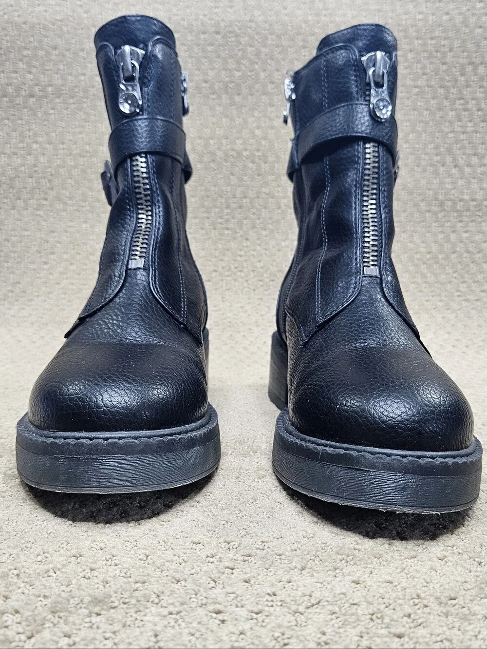 Blowfish Malibu Vozlyn black biker combat grunge vegan ankle boots size 10 M